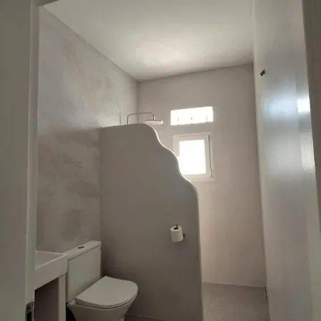 Rodis Cycladic House 펜션 *