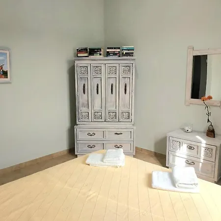 펜션 Rodis Cycladic House 나오우사